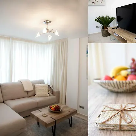 Luxury 1 Bedroom Next To The Casino *